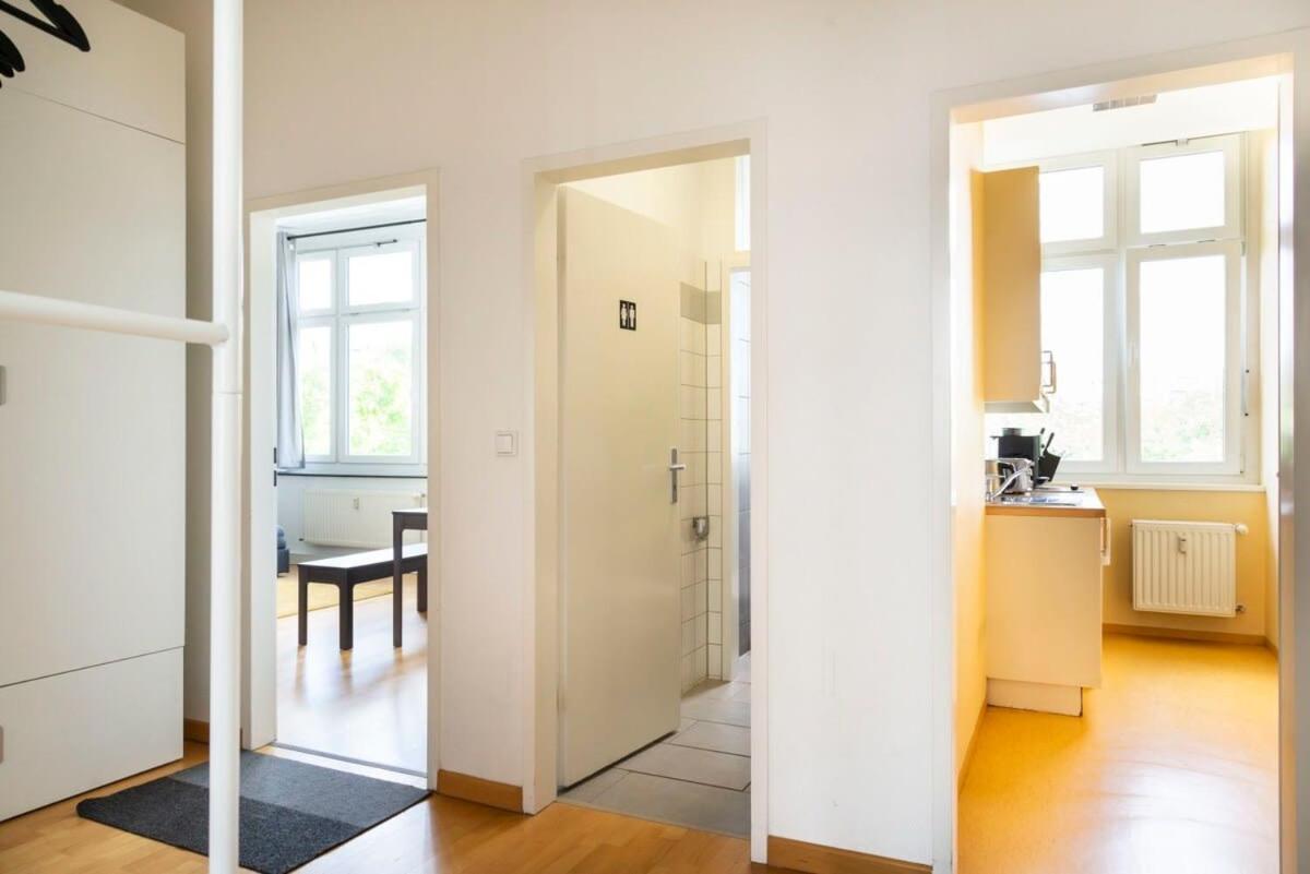Central Big Apartment Self Checkin Berlino Esterno foto